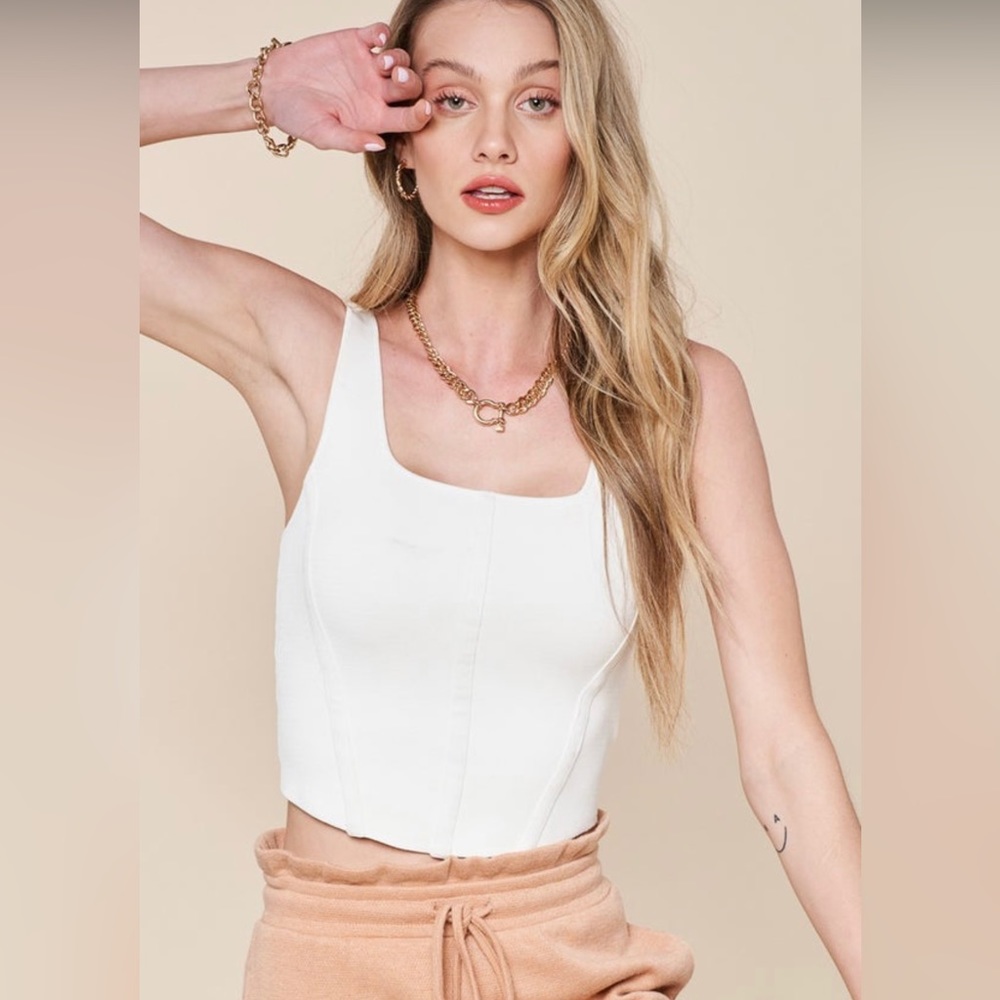 NWT LISTICLE Corset Bodycon Style Piping Square Neck Flattering Crop Top - Picture 6 of 15